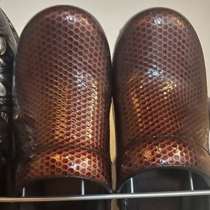 Dansko XP, burgundy in color